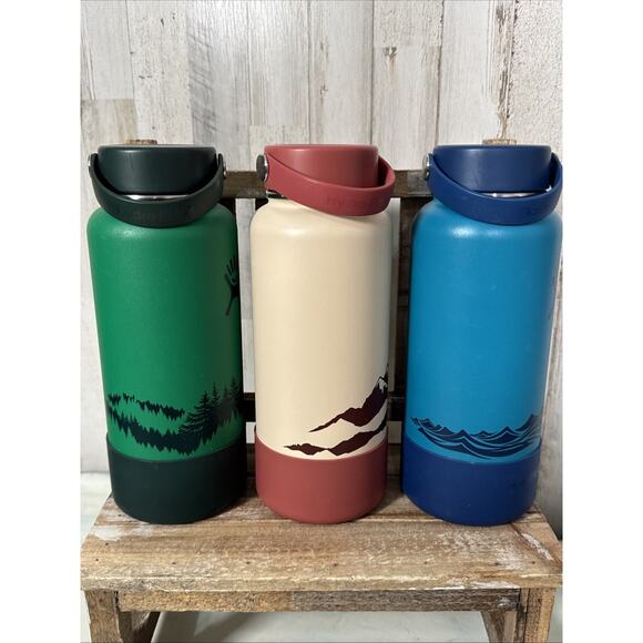 Set Of 3 Limited Edition 32oz Hydro Flask Escape Series Water Bottles - Picture 2 of 16